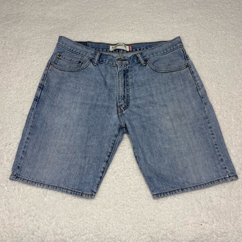 Levi’s Men Light Wash Vintage 505 Straight Fit Denim Shorts
